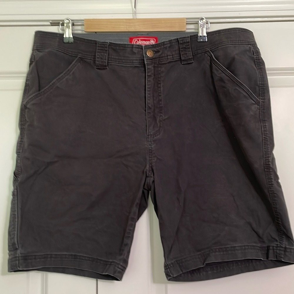 Men’s Coleman utility shorts 38 Phantom